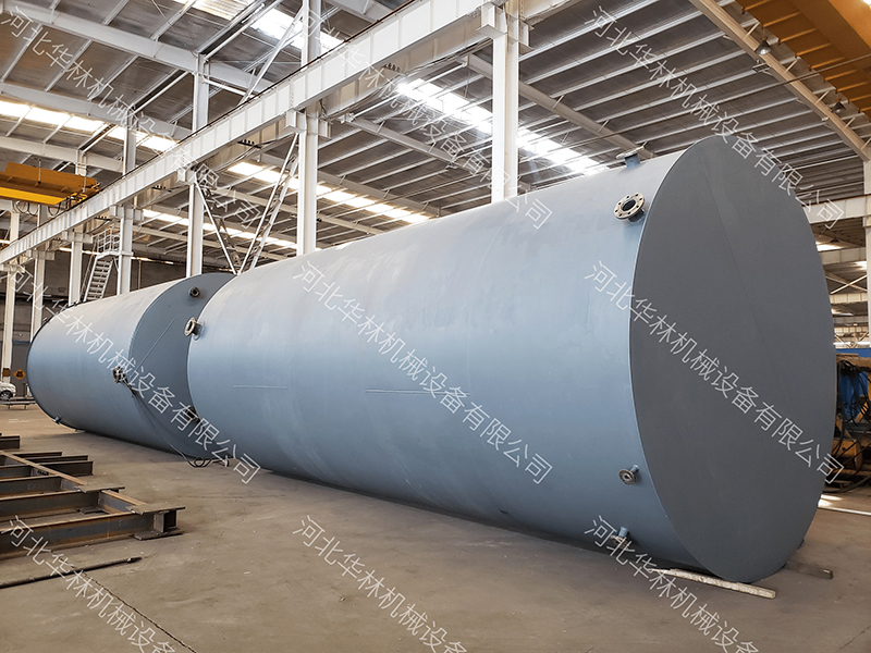 大型立式儲油罐